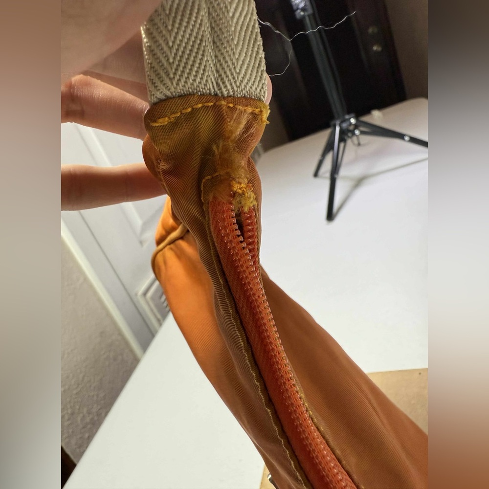 PRADA Nylon Triangle Logo Shoulder Handbag Orange Made in Italy - Picture 14 of 16